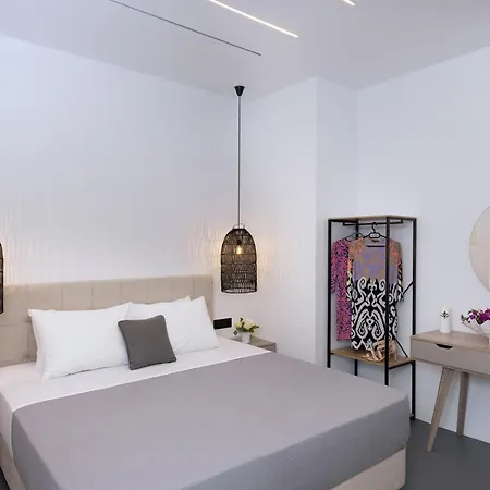 Apartment Alexandros Suites, Mykonos Town, With Shared Rooftop Terrace
