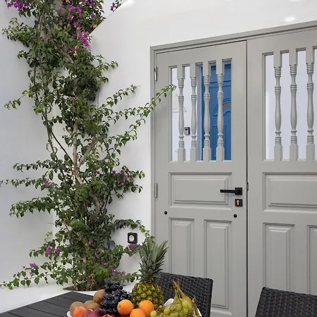 Alexandros Suites, Mykonos Town, With Shared Rooftop Terrace