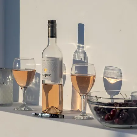 Apartment Alexandros Suites, Mykonos Town, With Shared Rooftop Terrace *