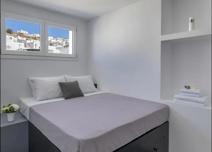 Apartamento Alexandros Suites, Mykonos Town, With Shared Rooftop Terrace