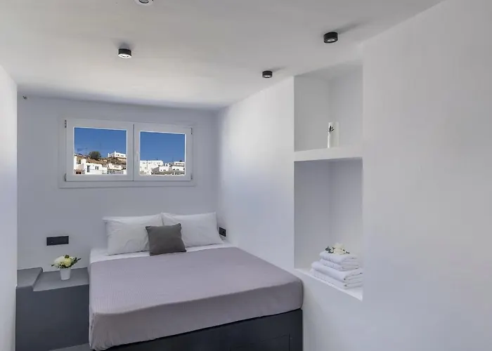 Apartment Alexandros Suites, Mykonos Town, With Shared Rooftop Terrace