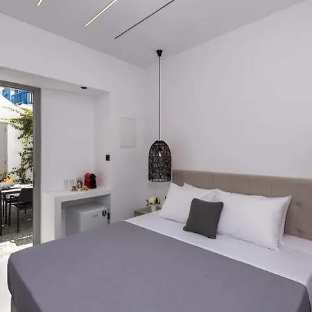 Apartment Alexandros Suites, Mykonos Town, With Shared Rooftop Terrace