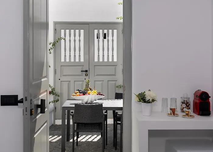 Alexandros Suites, Mykonos Town, With Shared Rooftop Terrace *